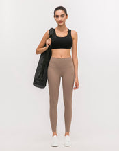 Load image into Gallery viewer, Sweat-wicking Four-way Stretch Bra
